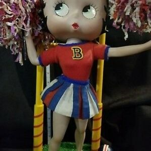 Vintage: 1998 Betty Boop Porcelain Collector Doll
